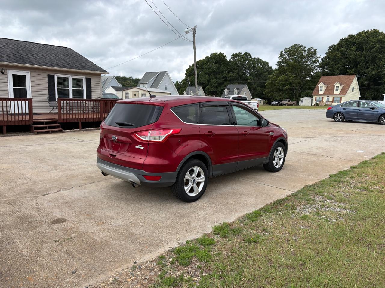 Ford Escape SE FWD 2016