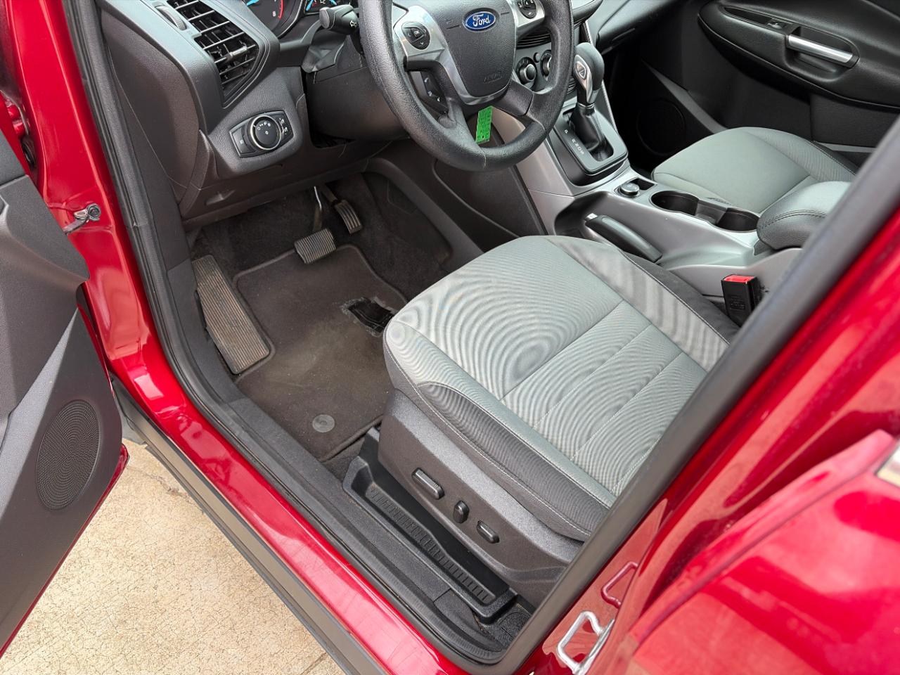 Ford Escape SE FWD 2016