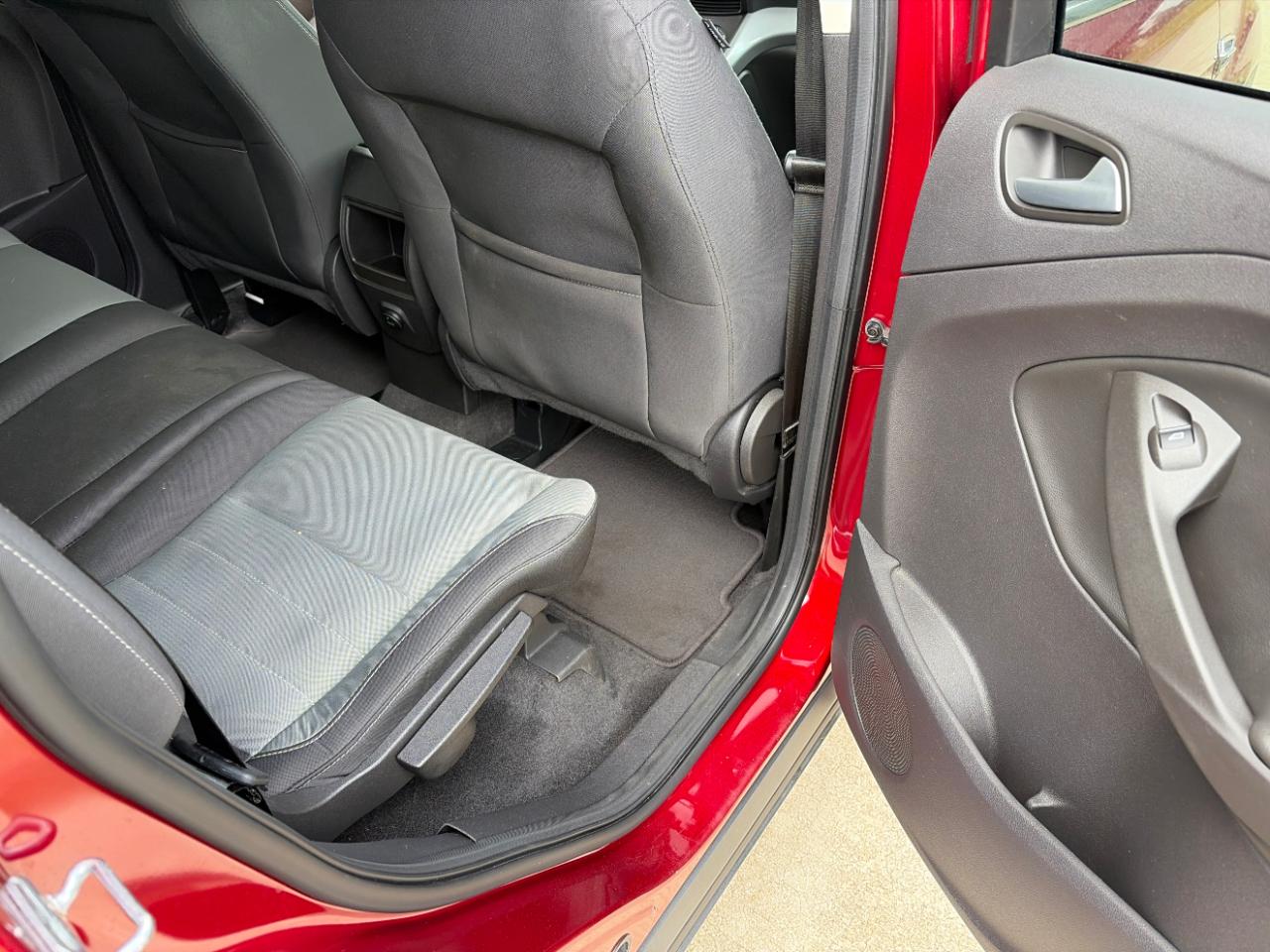 Ford Escape SE FWD 2016