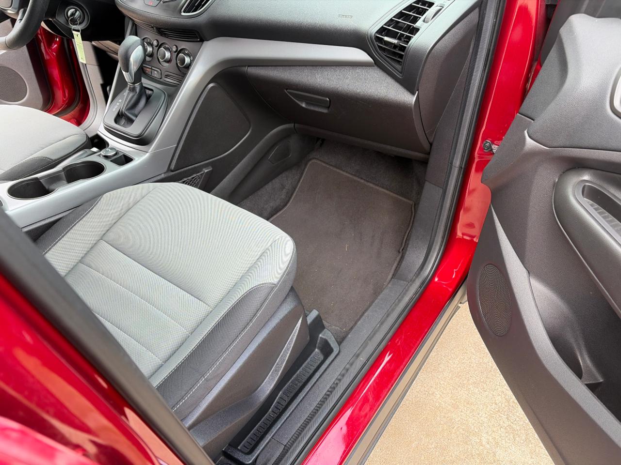 Ford Escape SE FWD 2016