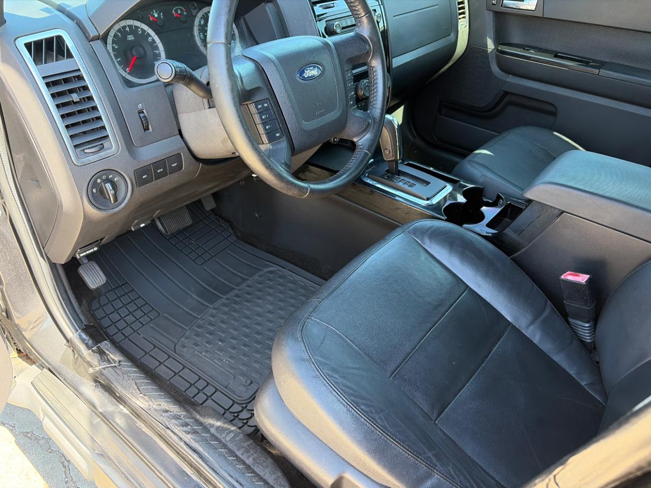 Ford Escape Limited FWD 2011