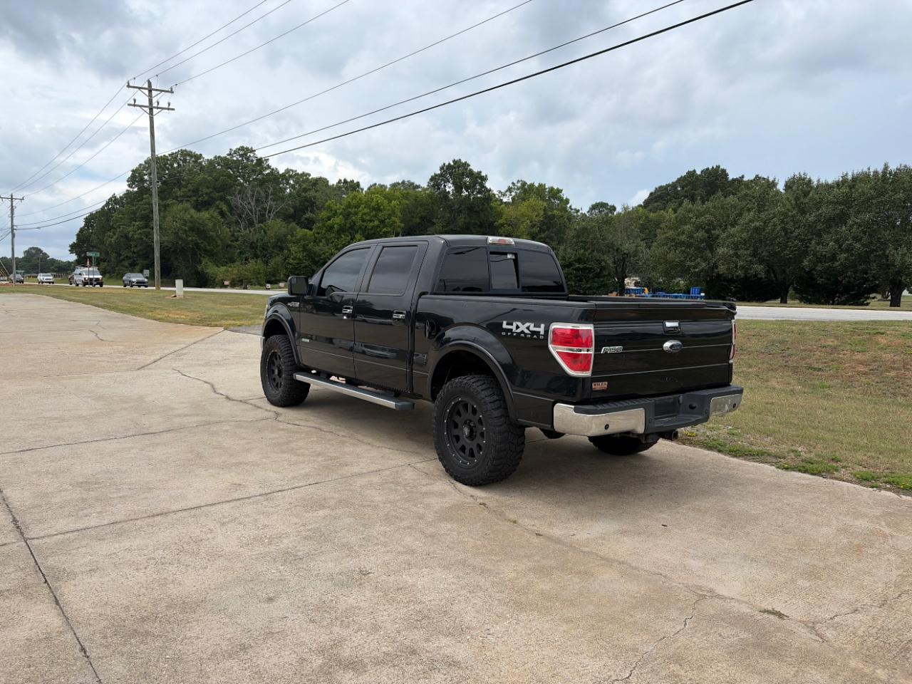 Ford F-150 Lariat SuperCrew 5.5-ft. Bed 4WD 2013