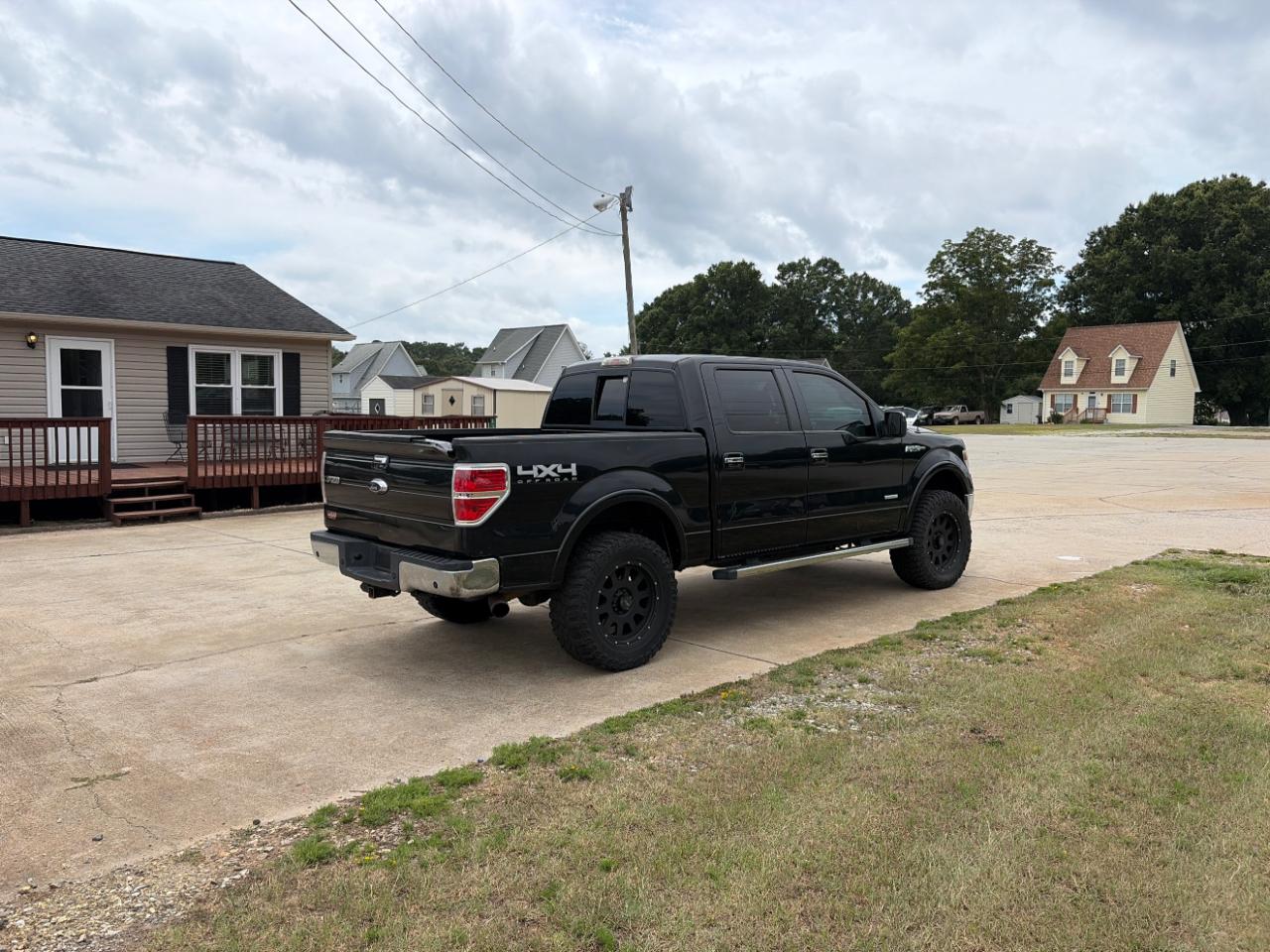 Ford F-150 Lariat SuperCrew 5.5-ft. Bed 4WD 2013