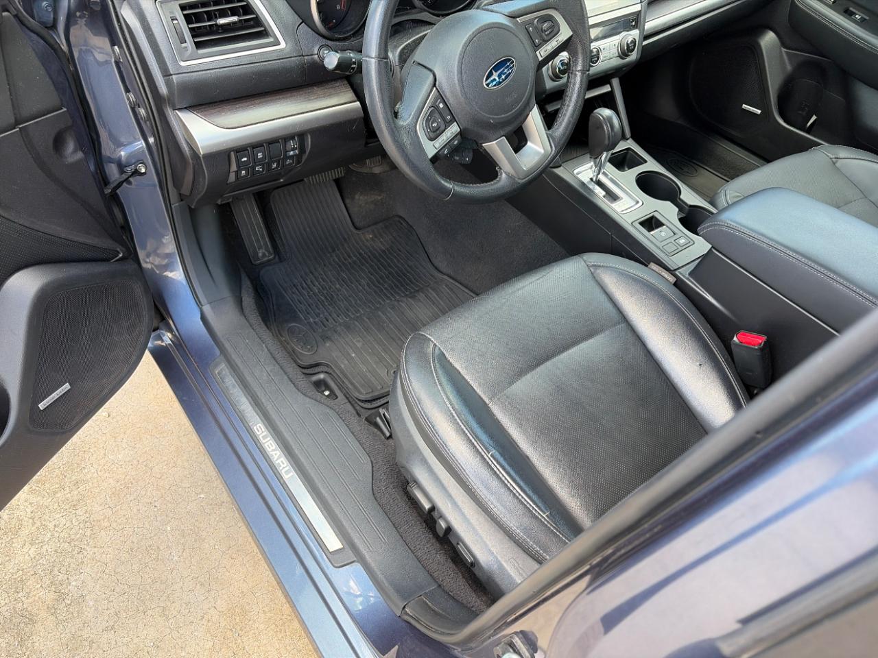 Subaru Legacy 2.5i Limited 2017