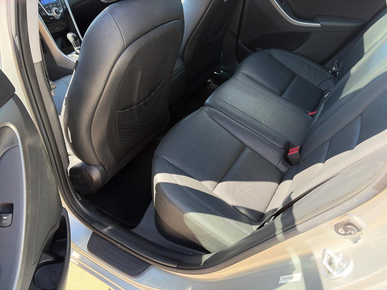 Hyundai Elantra GT A/T 2013