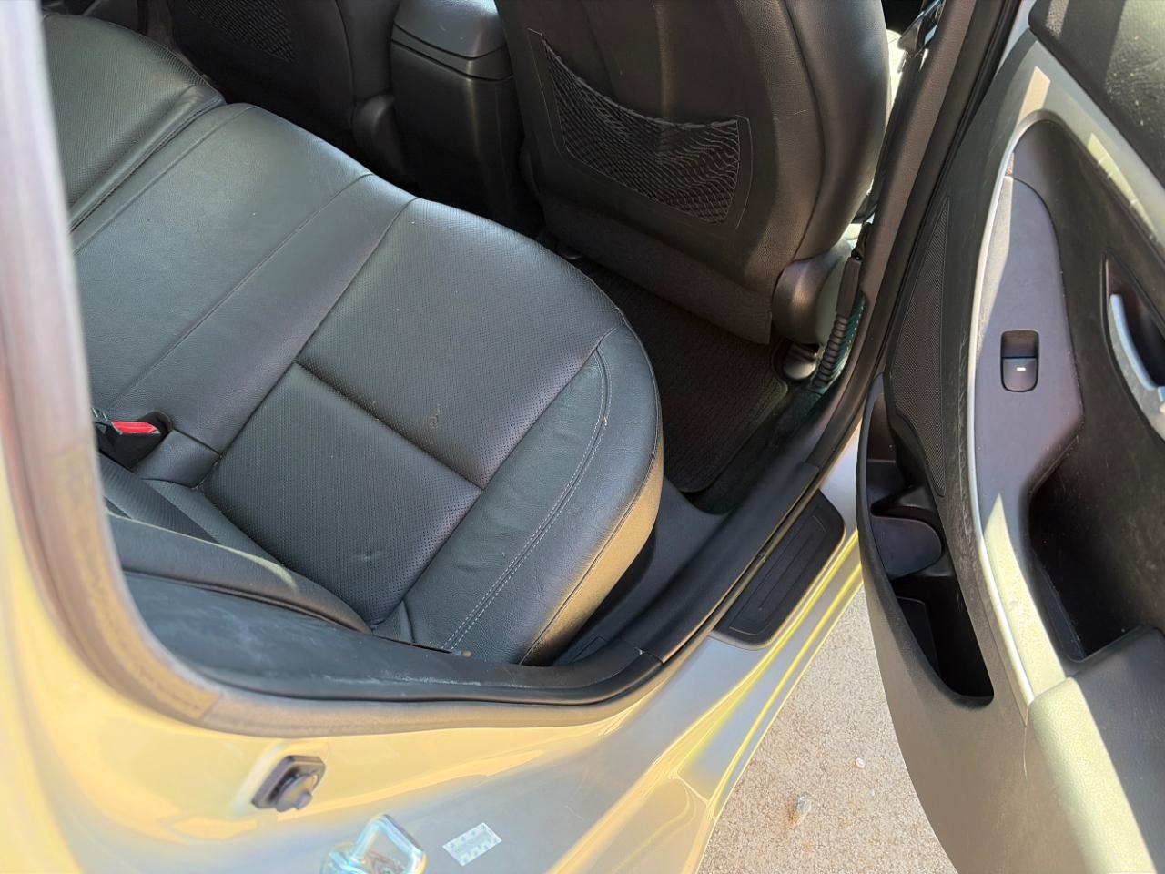 Hyundai Elantra GT A/T 2013