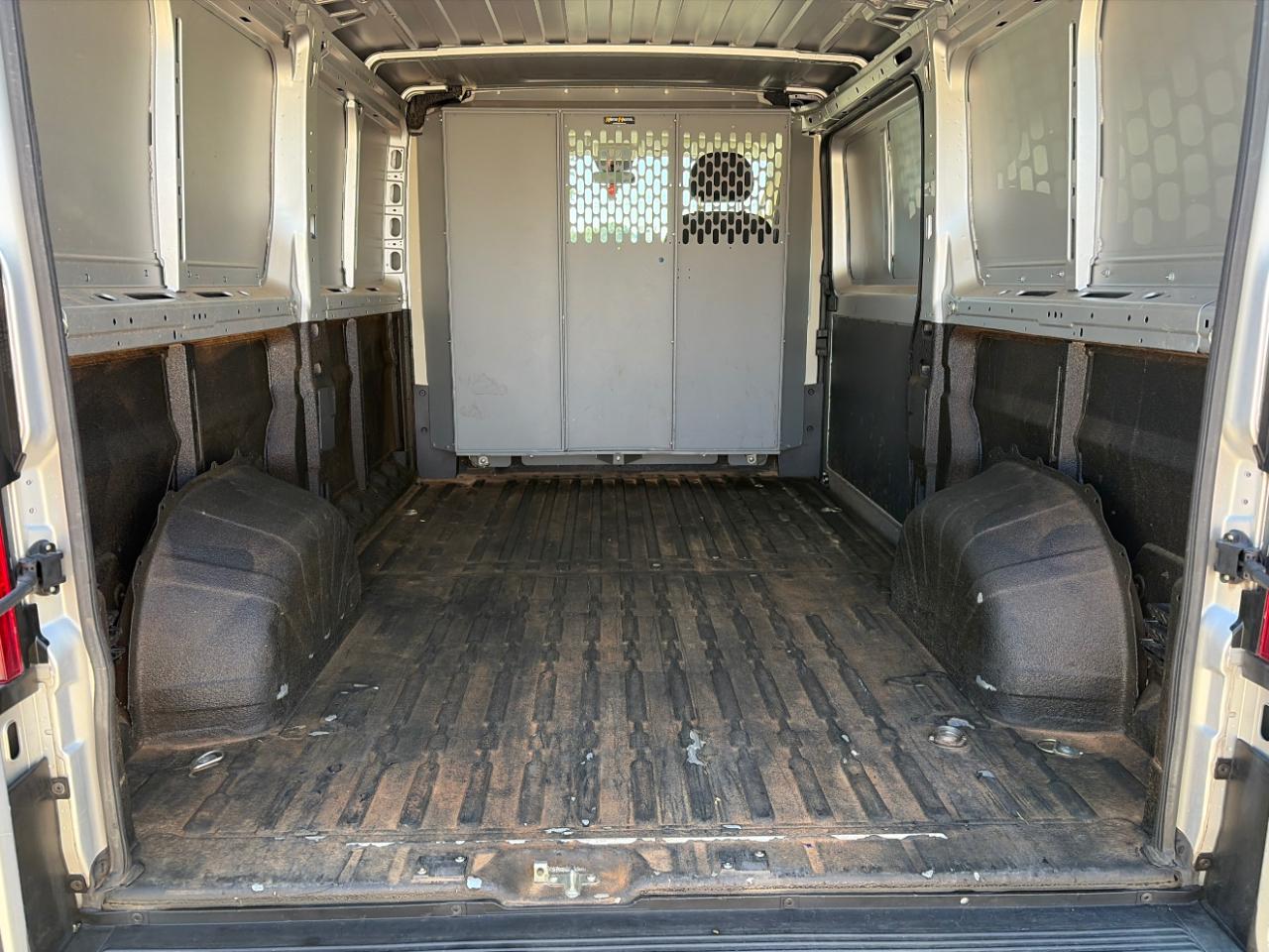 RAM Promaster 1500 Low Roof Tradesman 136-in. WB 2019