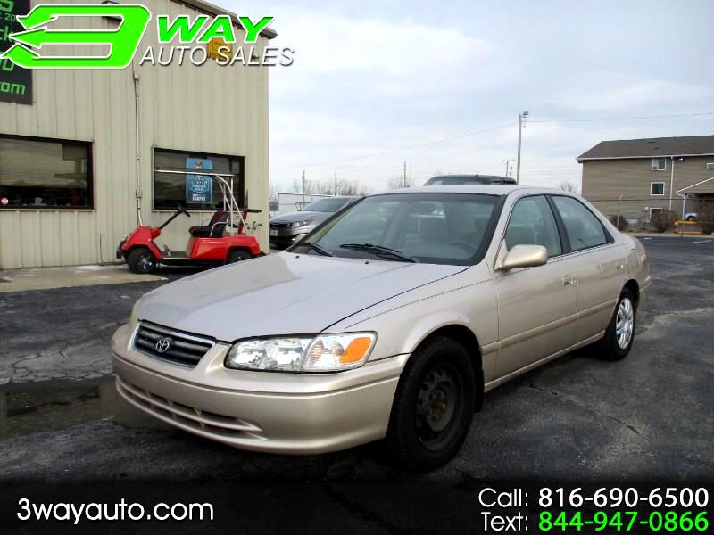 Toyota Camry XLE 2001