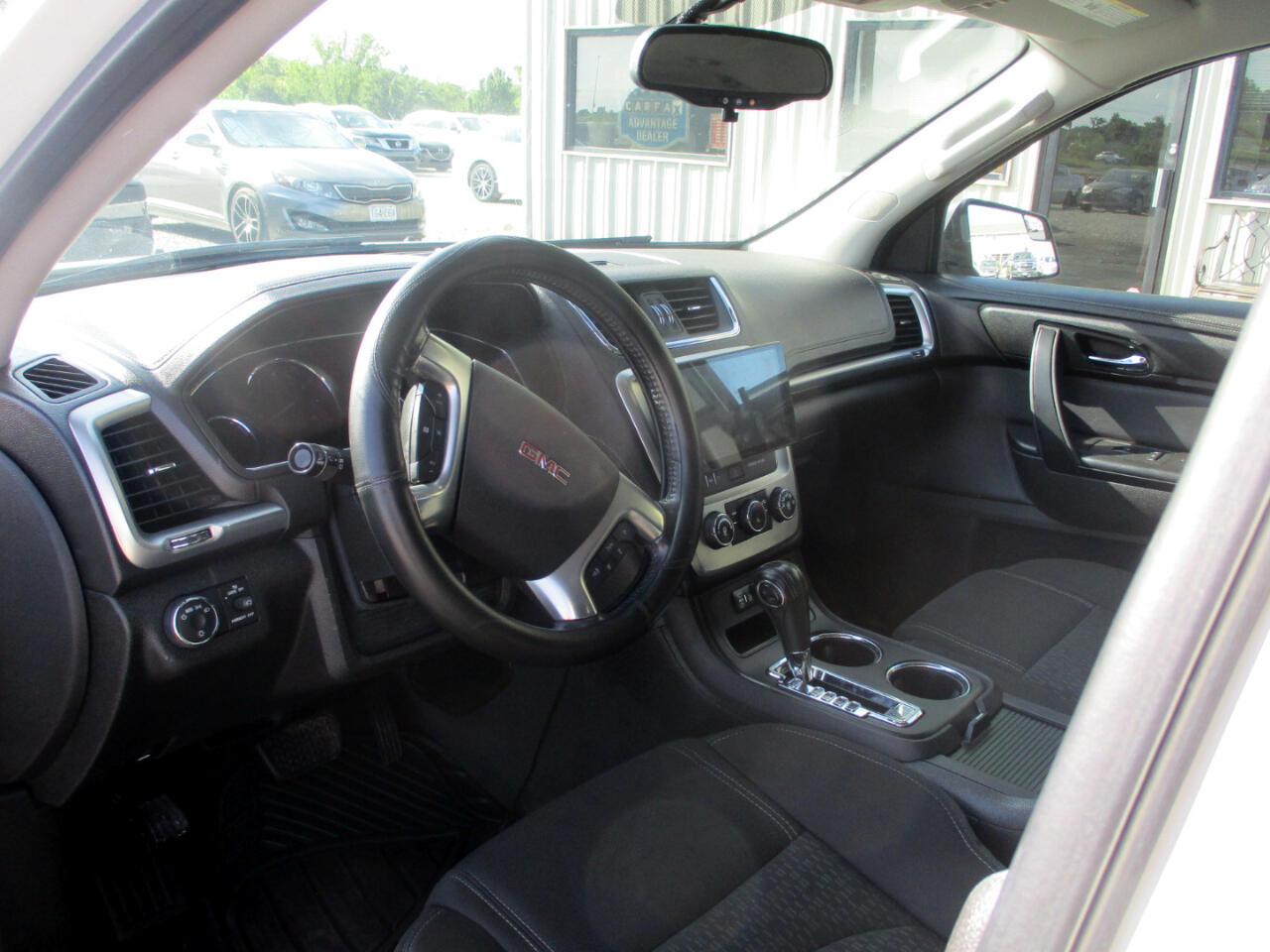 2014 Gmc Acadia SLE photo 6