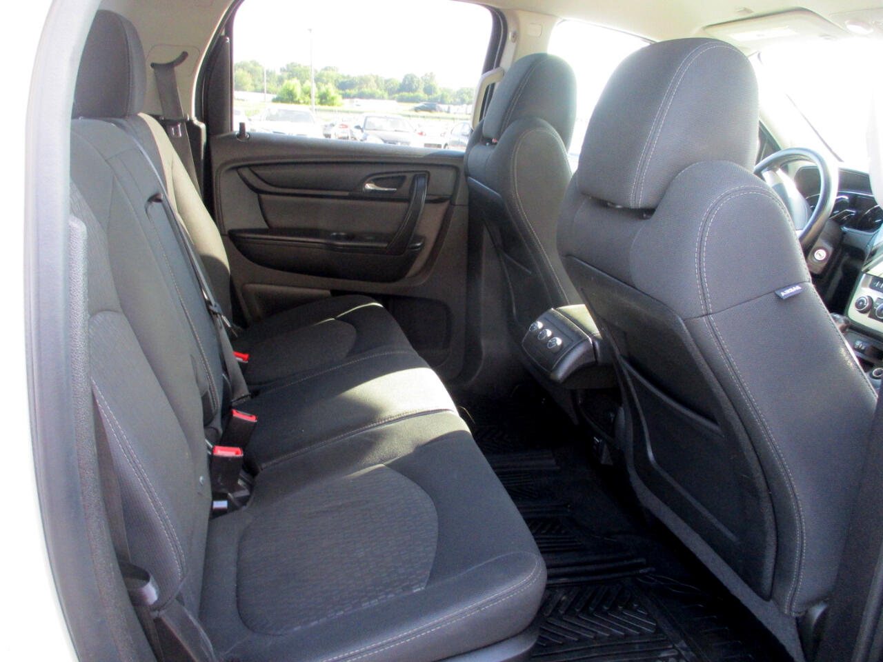 2014 Gmc Acadia SLE photo 9