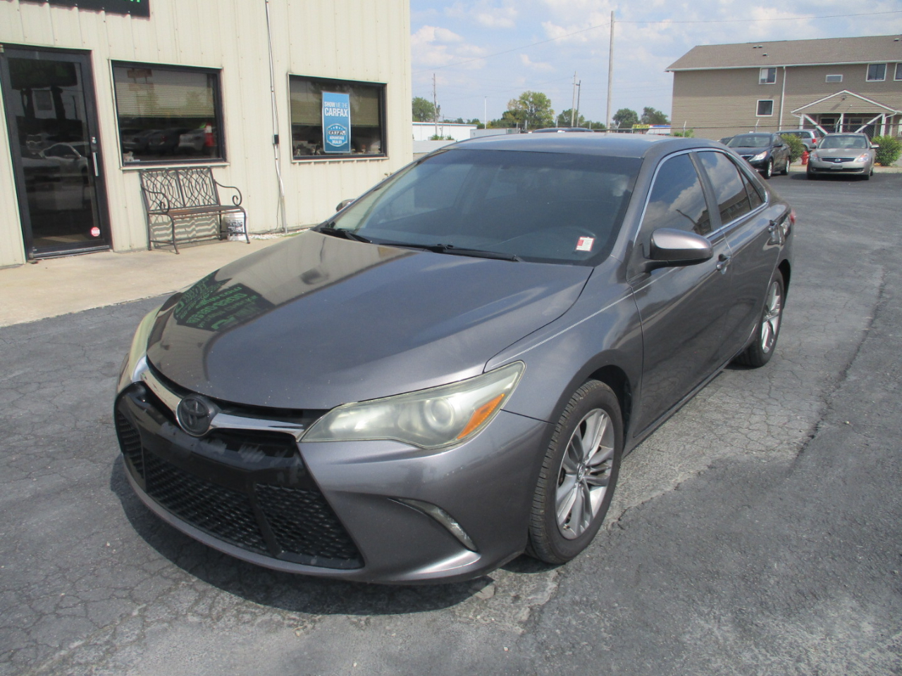 Toyota Camry SE 2015