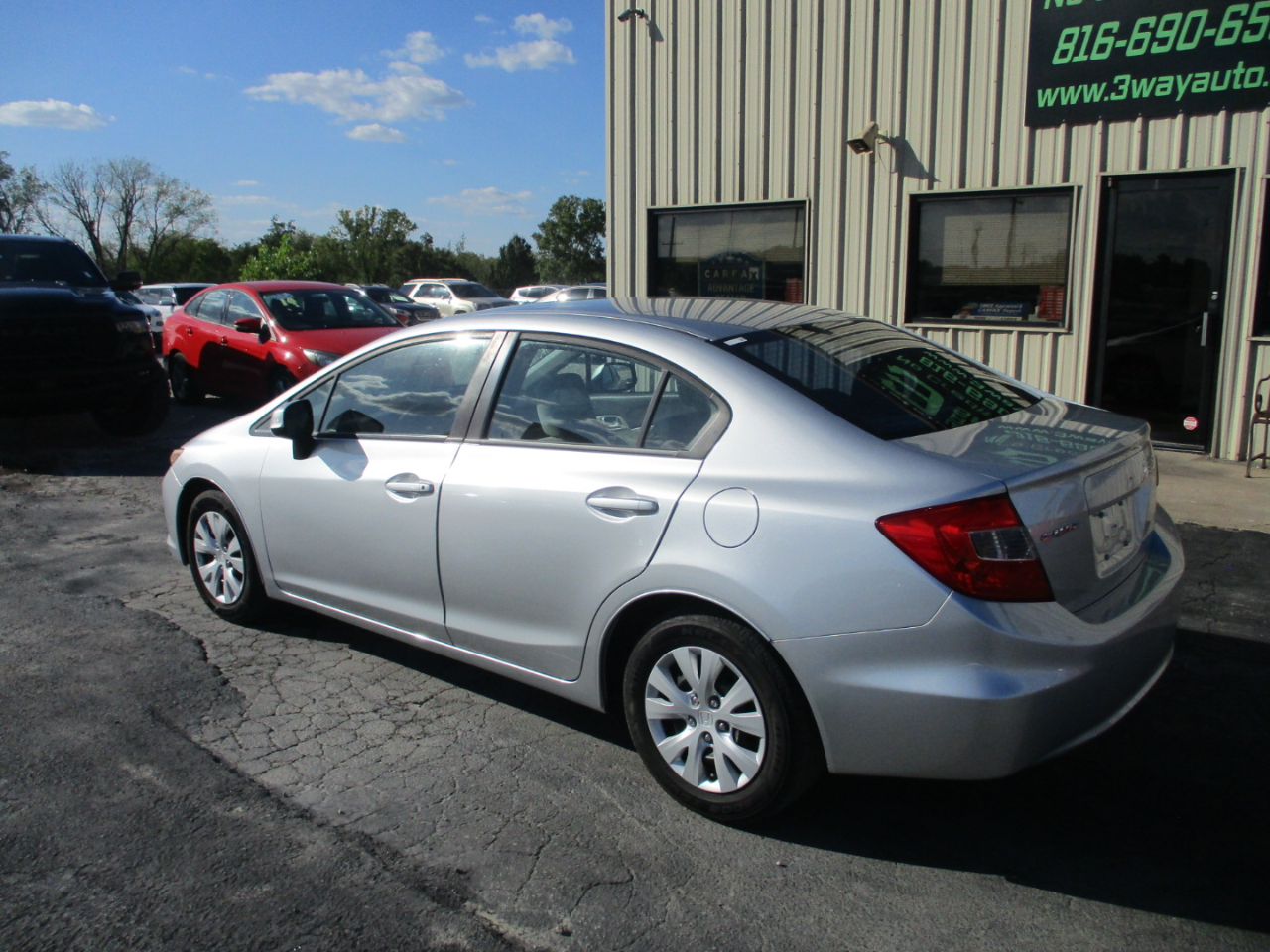 2012 Honda Civic LX photo 7