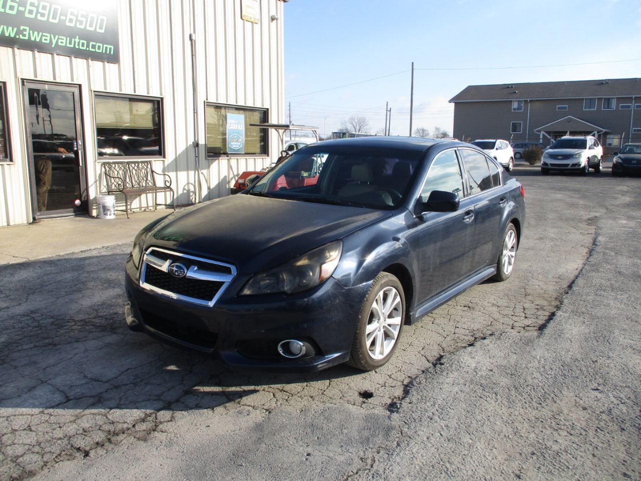 Subaru Legacy 2.5i Limited 2013