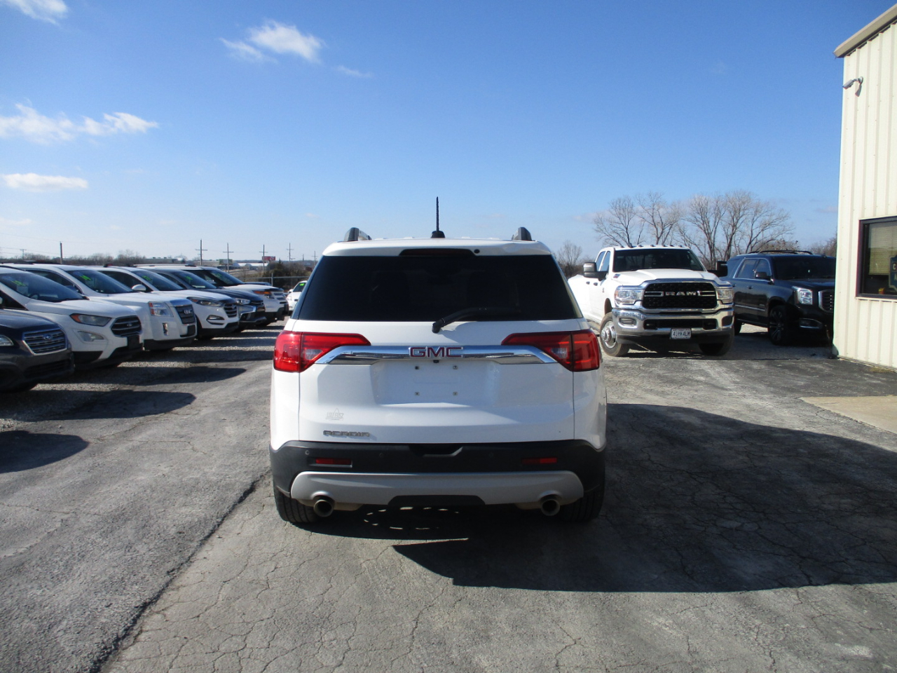 GMC Acadia SLE-2 FWD 2017