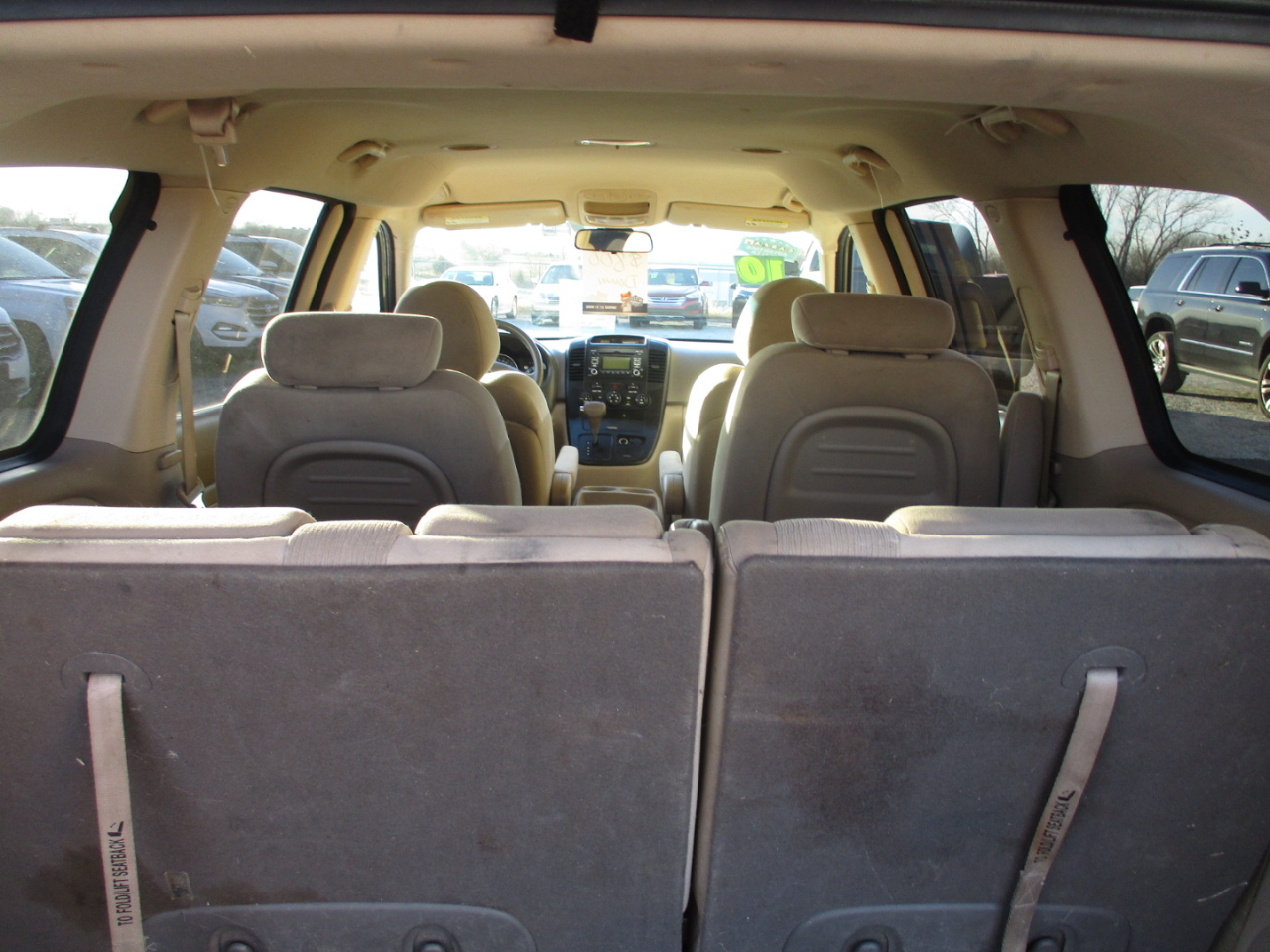 Kia Sedona LX LWB 2010