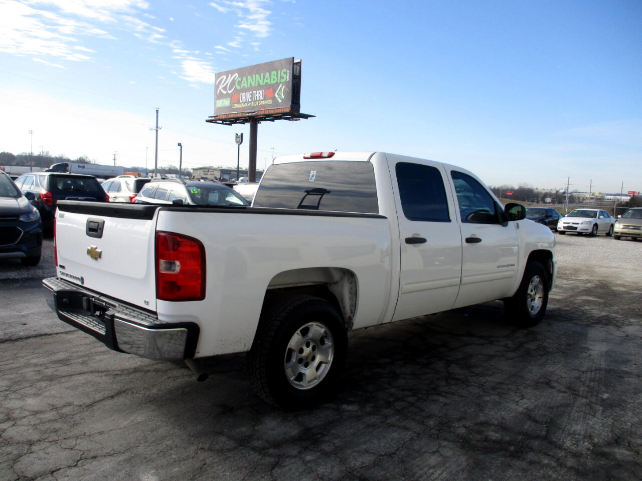 Chevrolet Silverado 1500 LT Crew Cab 2WD 2011
