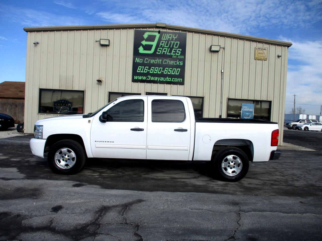 Chevrolet Silverado 1500 LT Crew Cab 2WD 2011