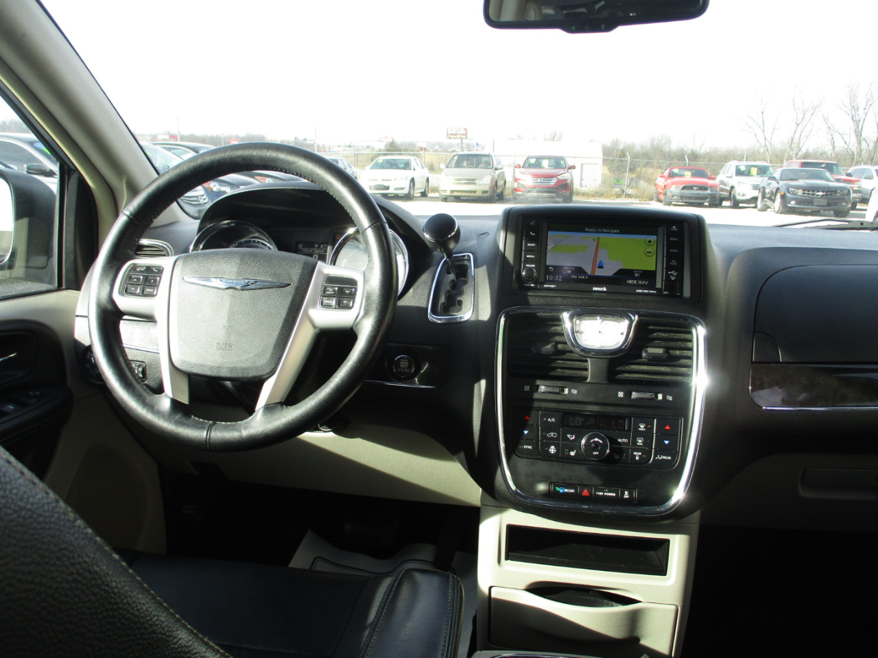 Chrysler Town & Country Touring 2016