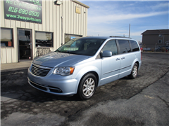 2016 Chrysler Town & Country 