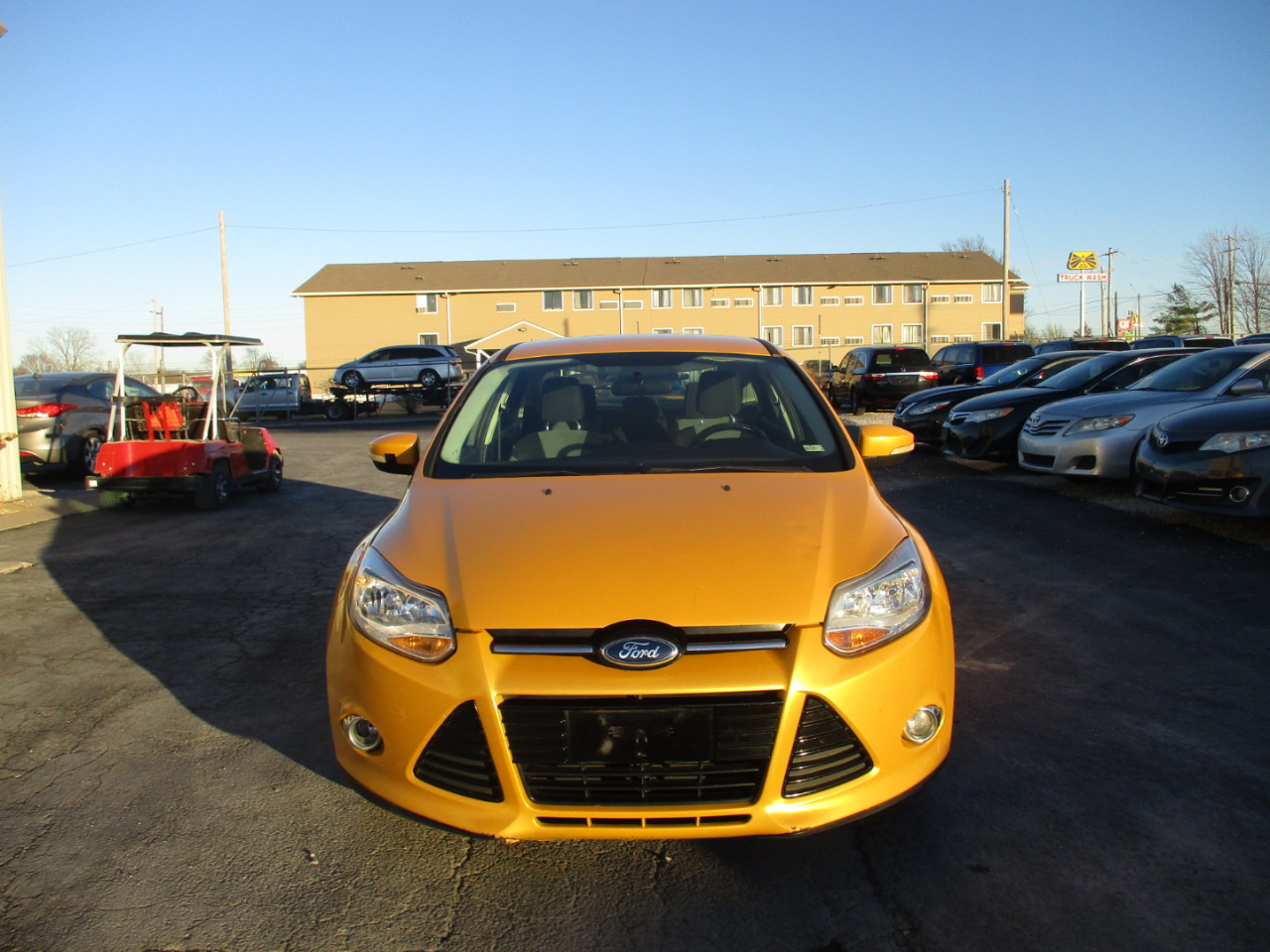 Ford Focus SE Sedan 2012