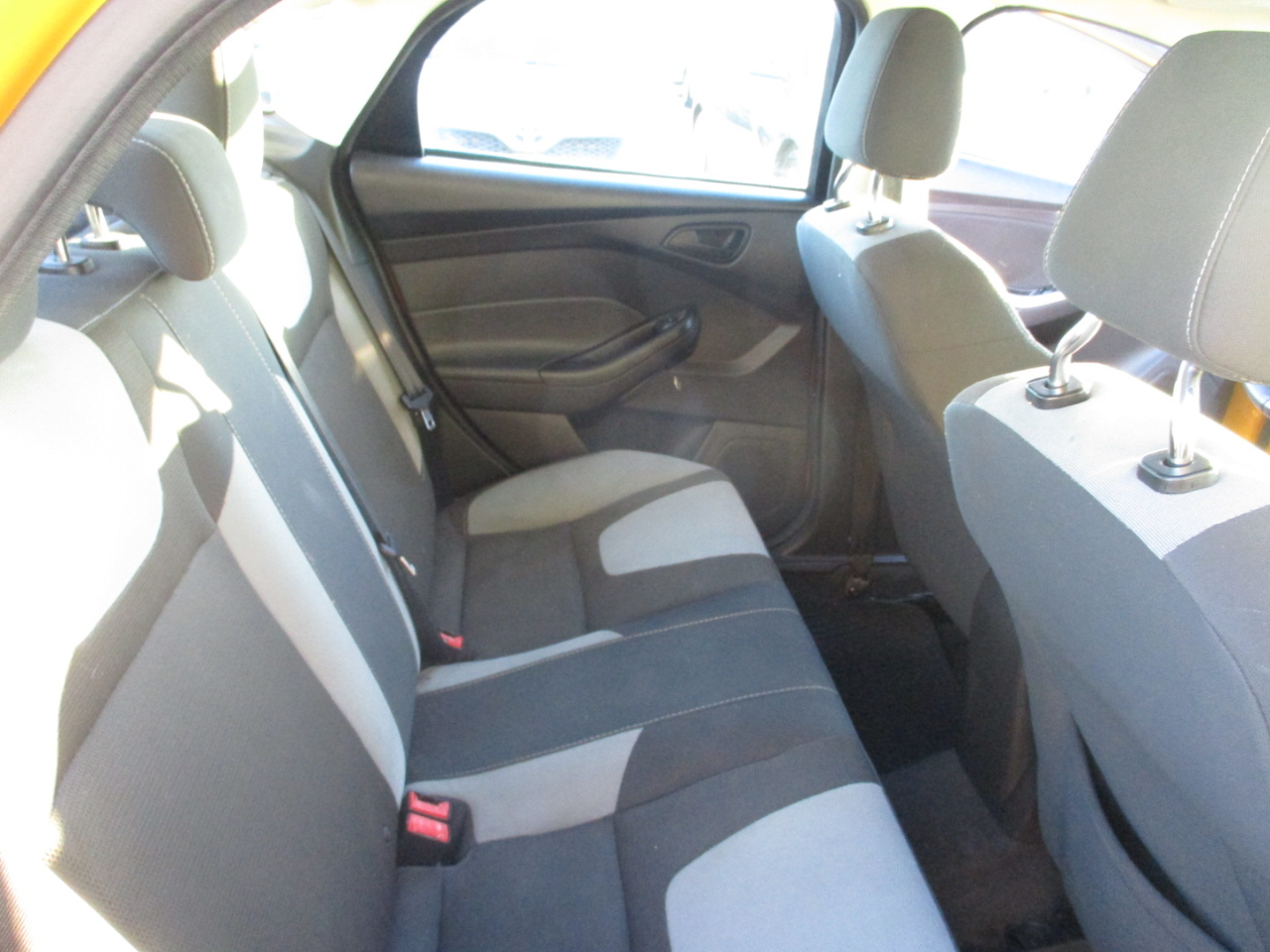 Ford Focus SE Sedan 2012