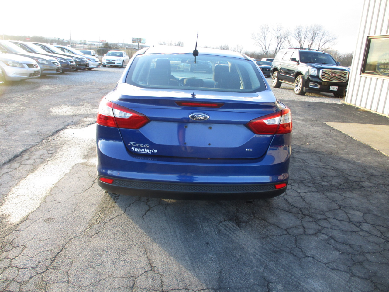 Ford Focus SE Sedan 2012