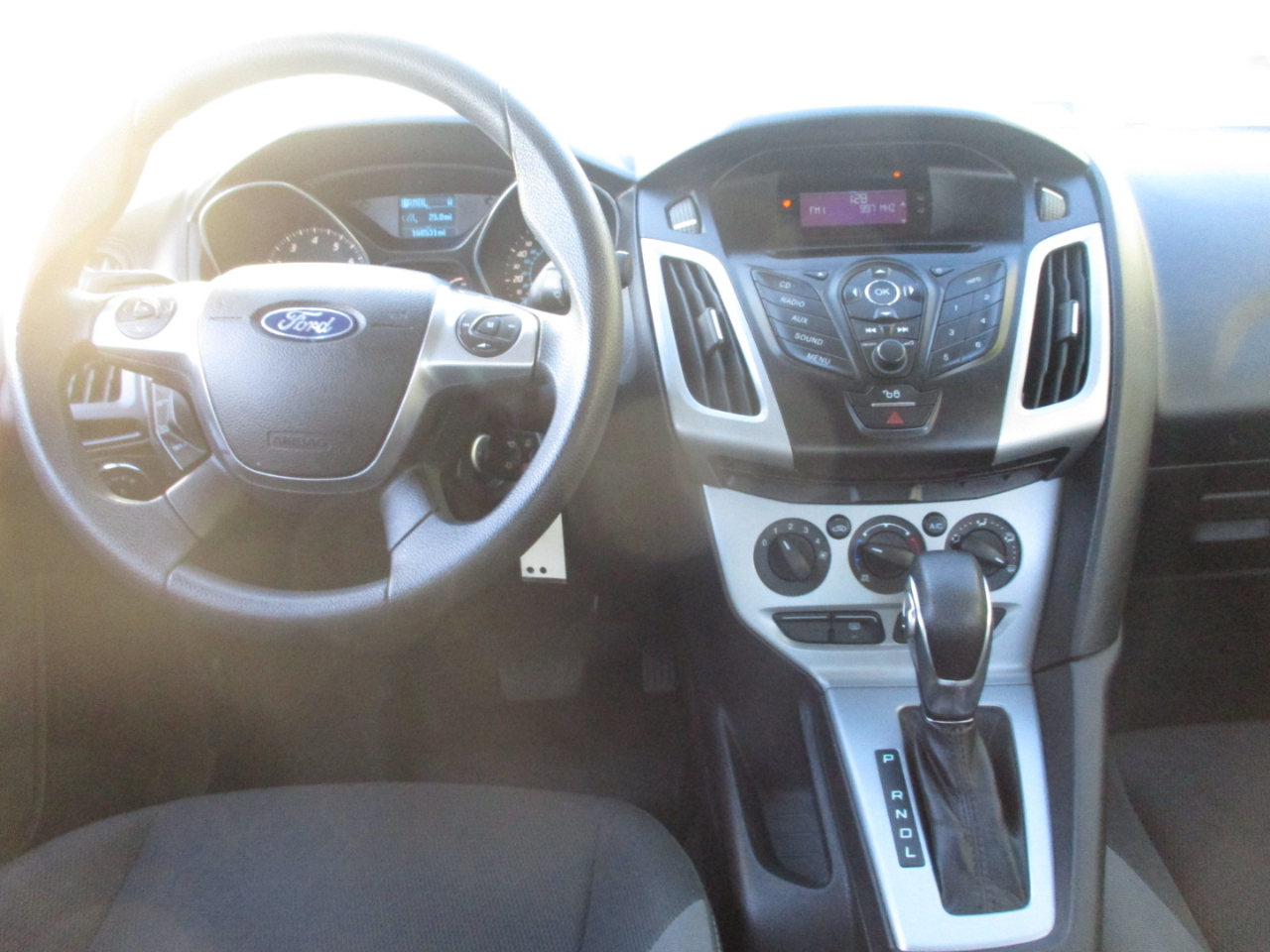 Ford Focus SE Sedan 2012