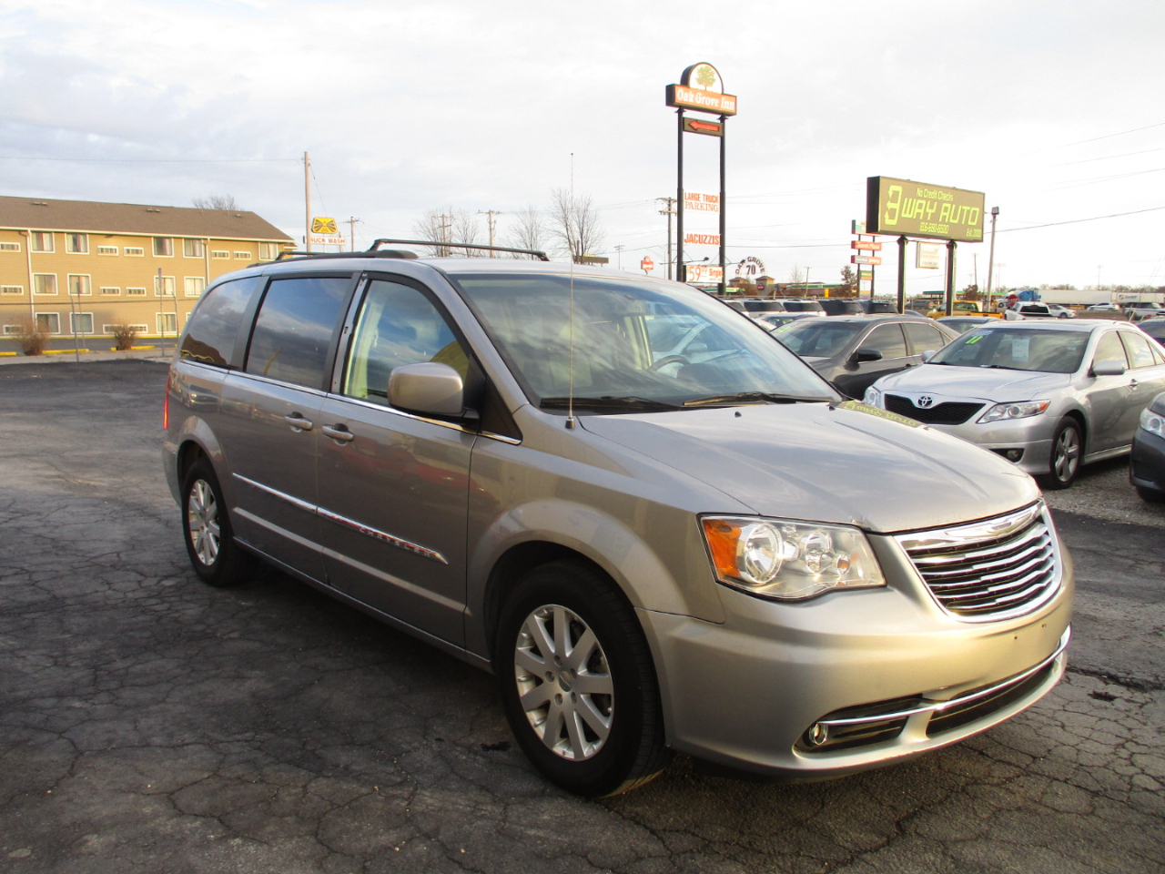 Chrysler Town & Country Touring 2016