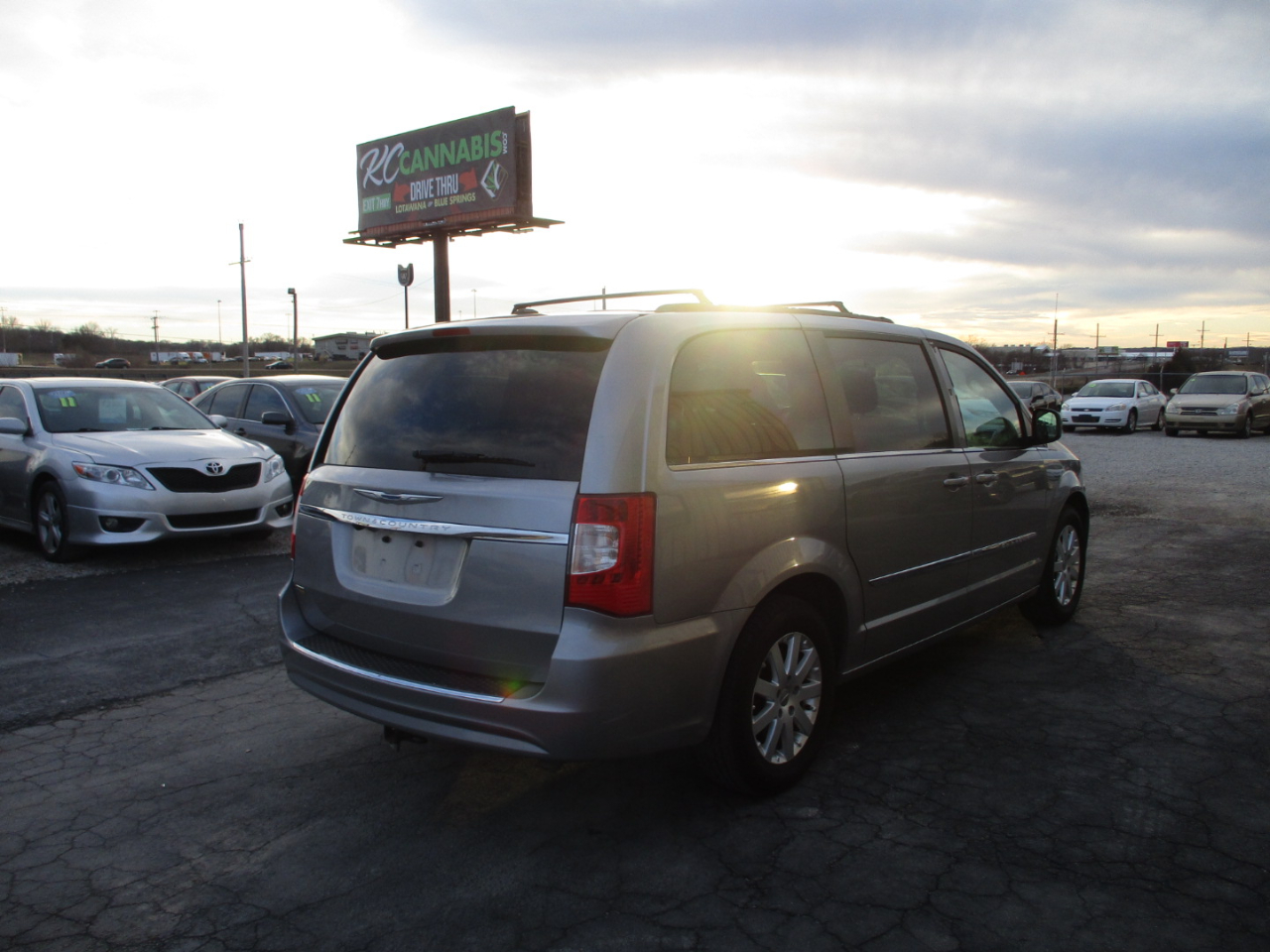 Chrysler Town & Country Touring 2016