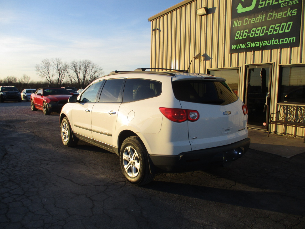 Chevrolet Traverse LS AWD 2011
