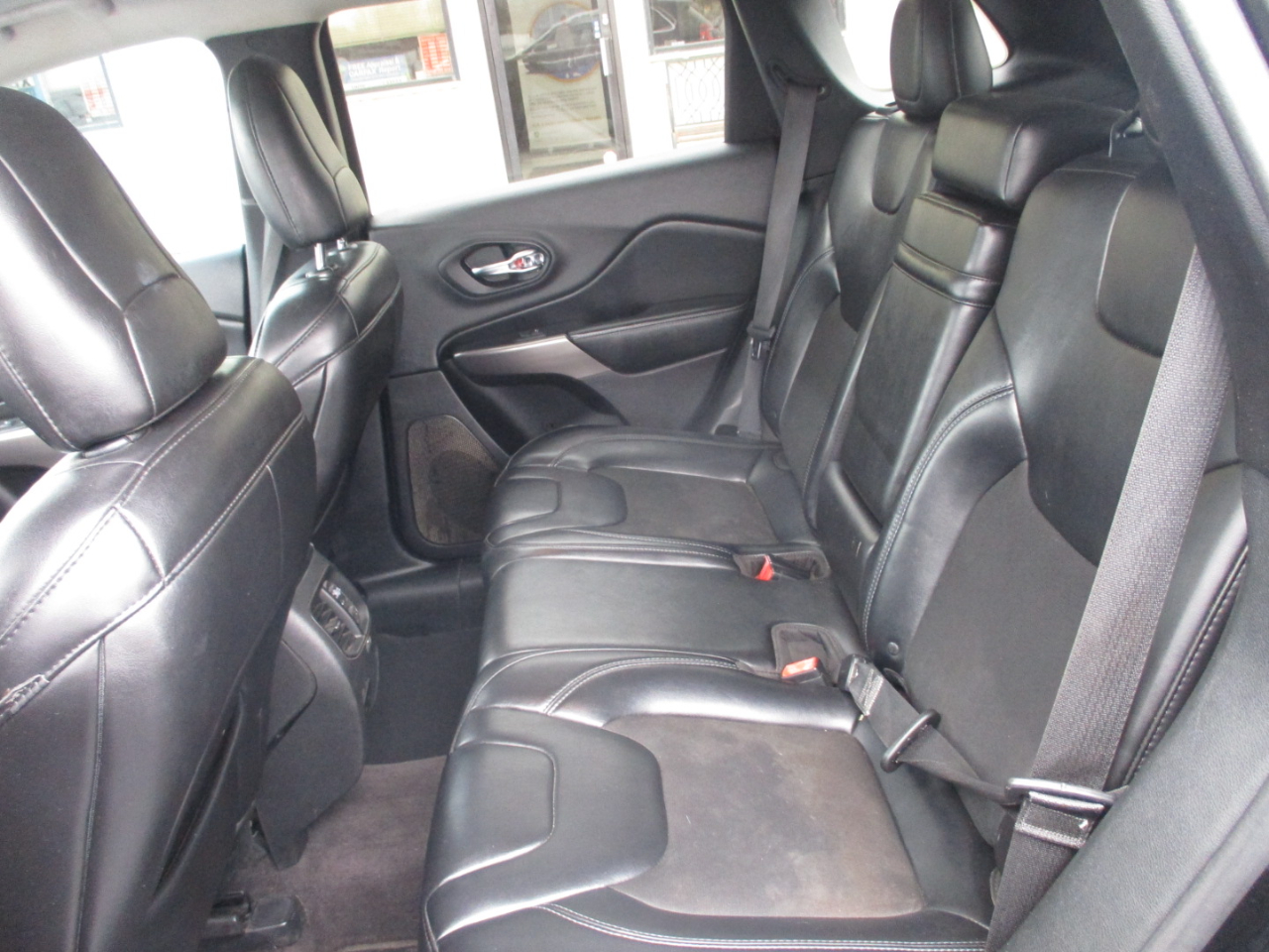 Jeep Cherokee Latitude Plus FWD 2019