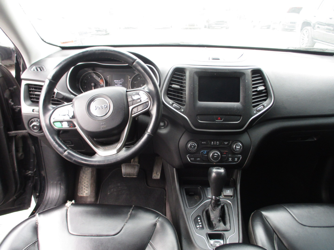 Jeep Cherokee Latitude Plus FWD 2019