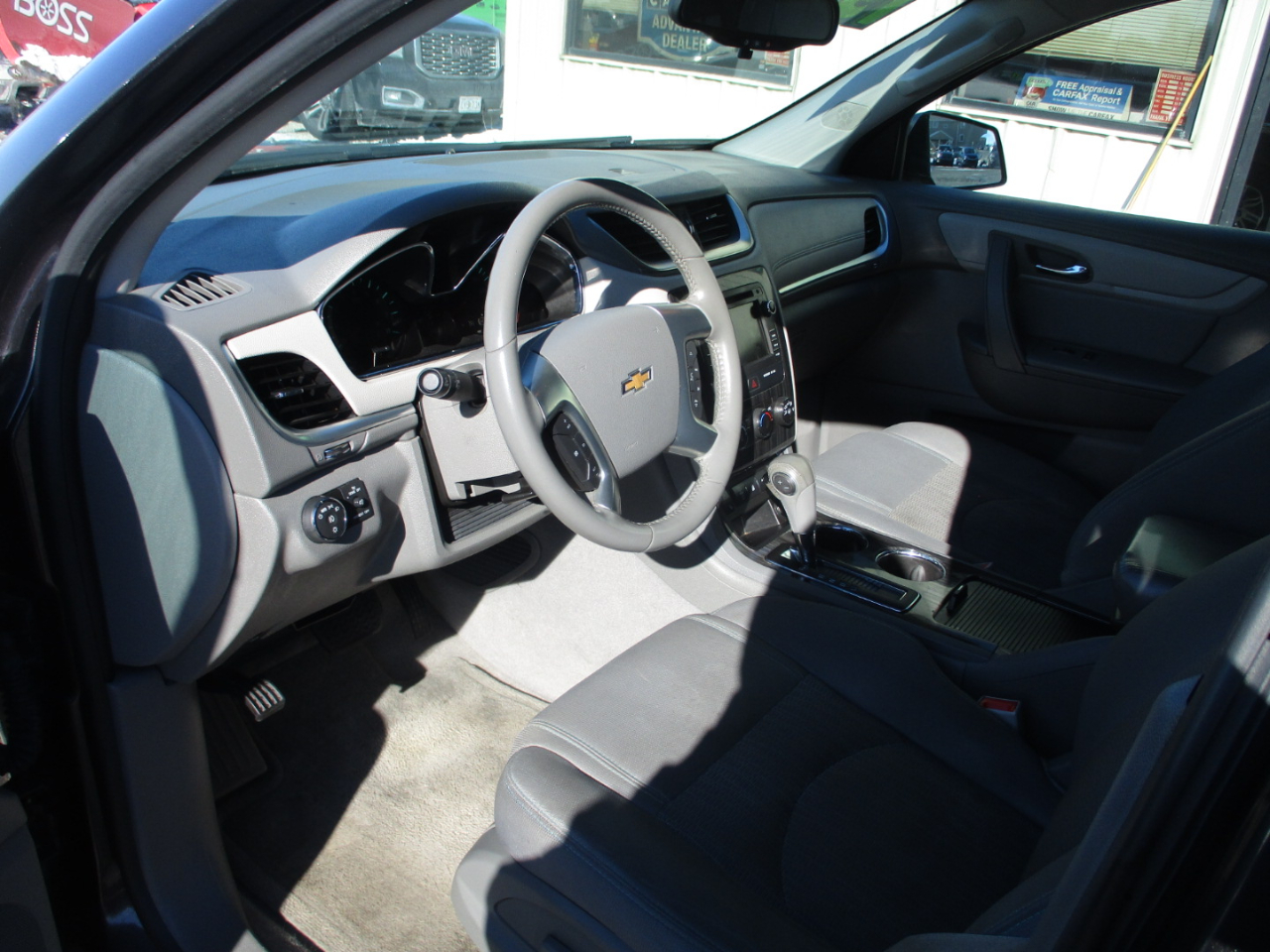 Chevrolet Traverse 1LT FWD 2013