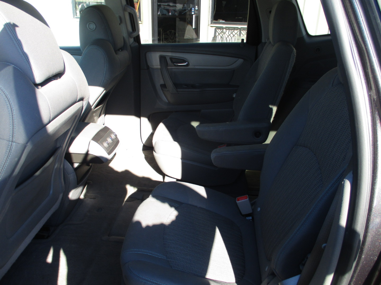 Chevrolet Traverse 1LT FWD 2013