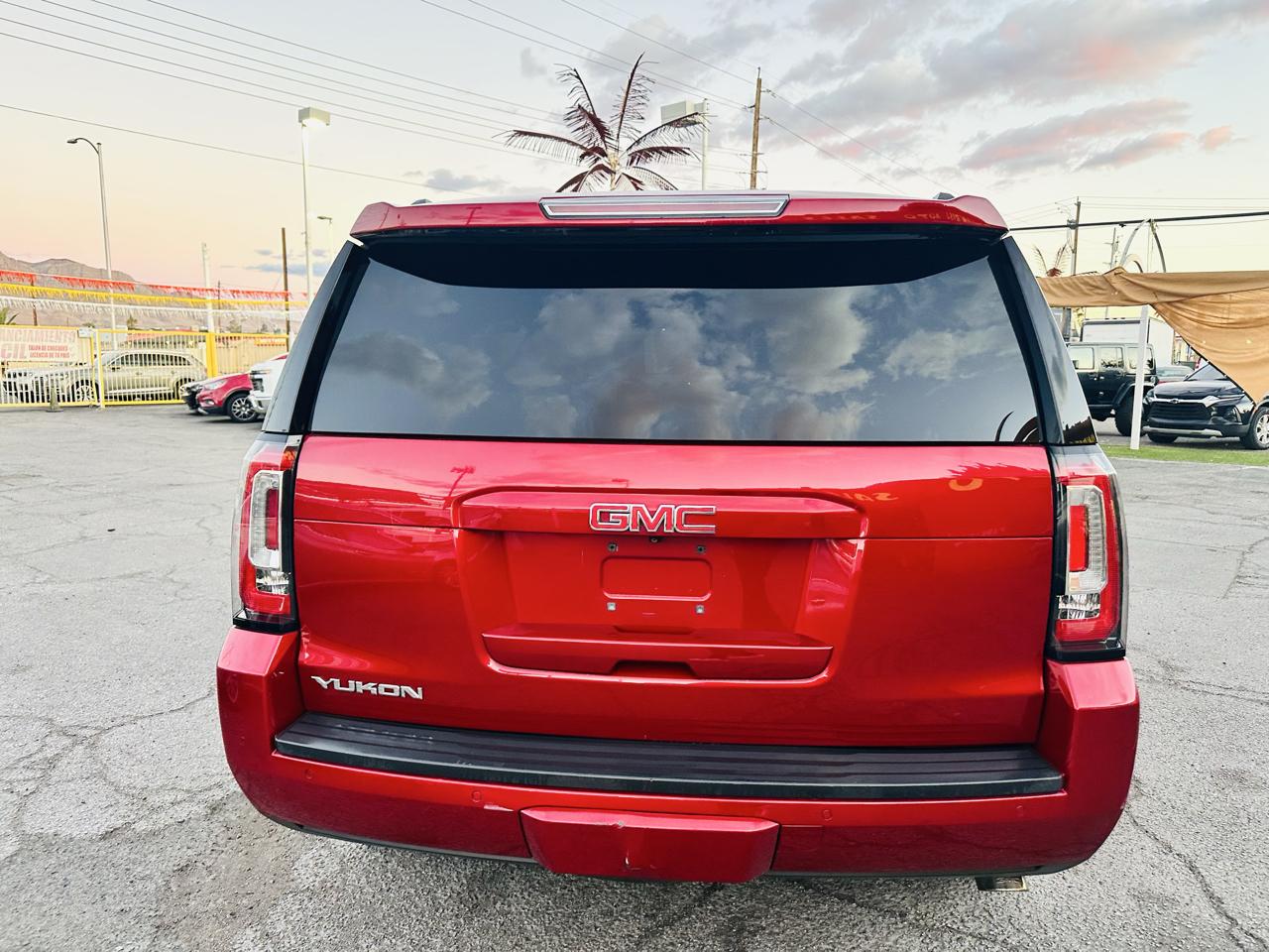 GMC Yukon 4WD 4dr SLT 2015