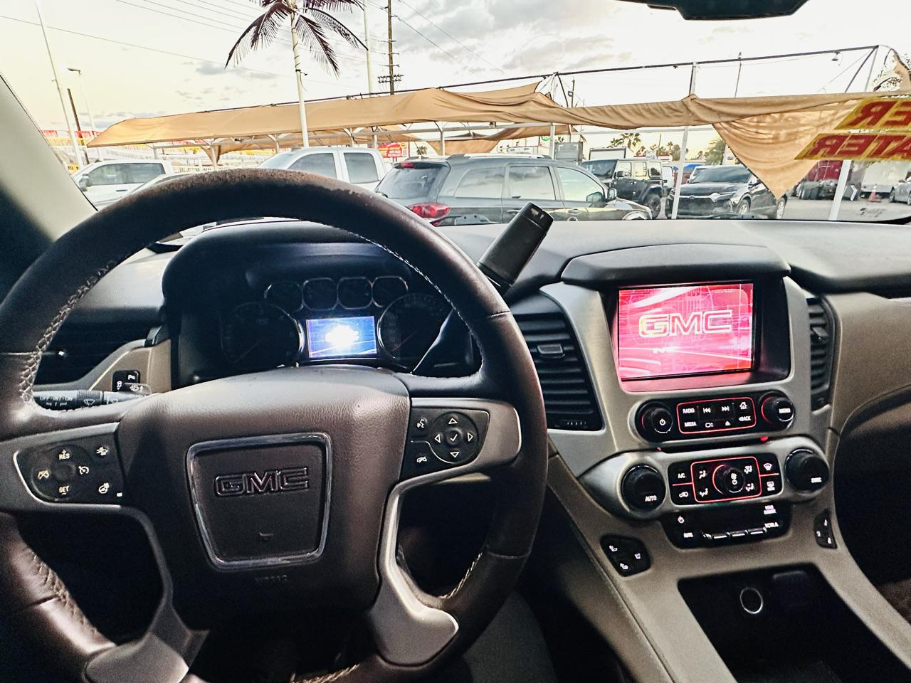 GMC Yukon 4WD 4dr SLT 2015