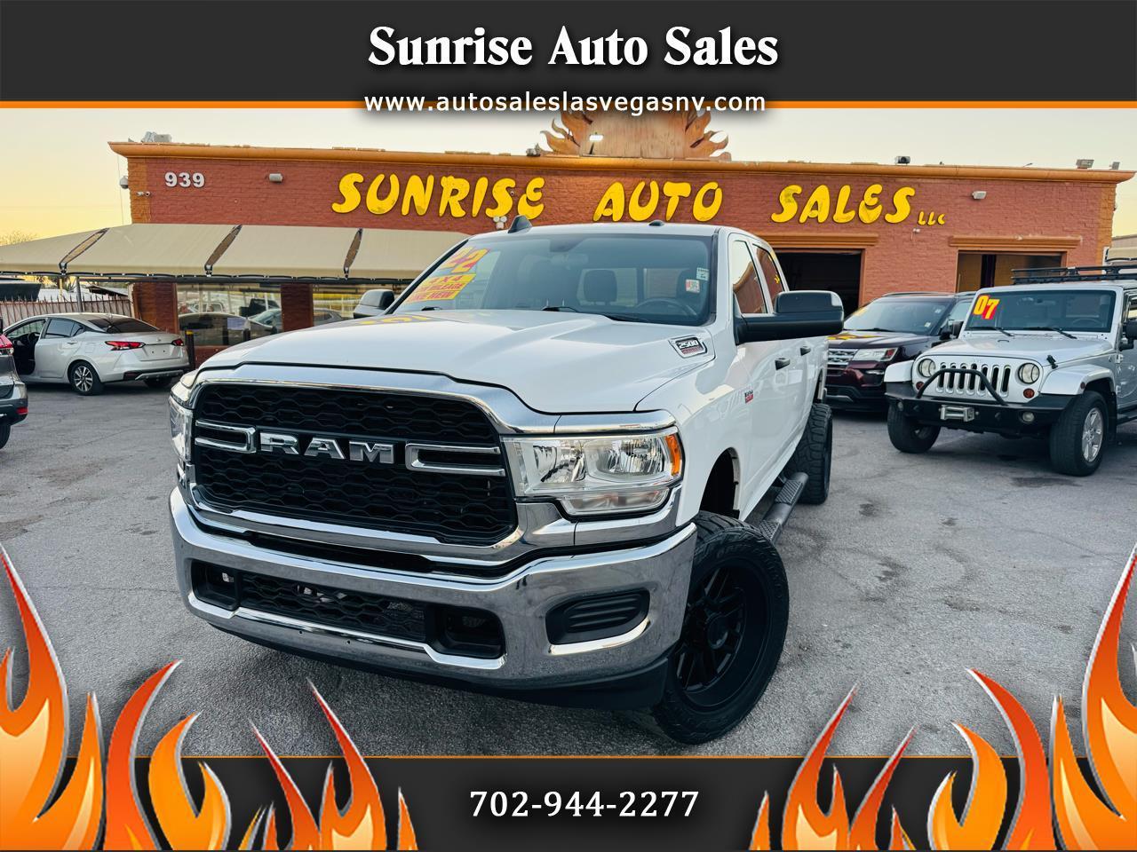 2022 RAM 2500 Tradesman 4x4 Crew Cab 6'4" Box