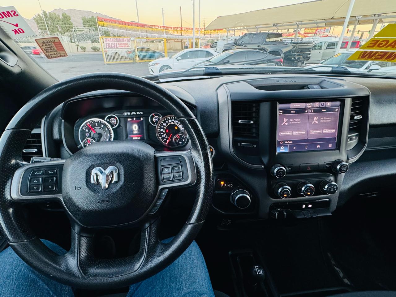 RAM 2500 Tradesman 4x4 Crew Cab 6'4" Box 2022