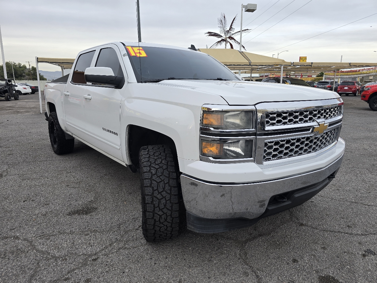 Chevrolet Silverado 1500 4WD Crew Cab 143.5" LT w/1LT 2015