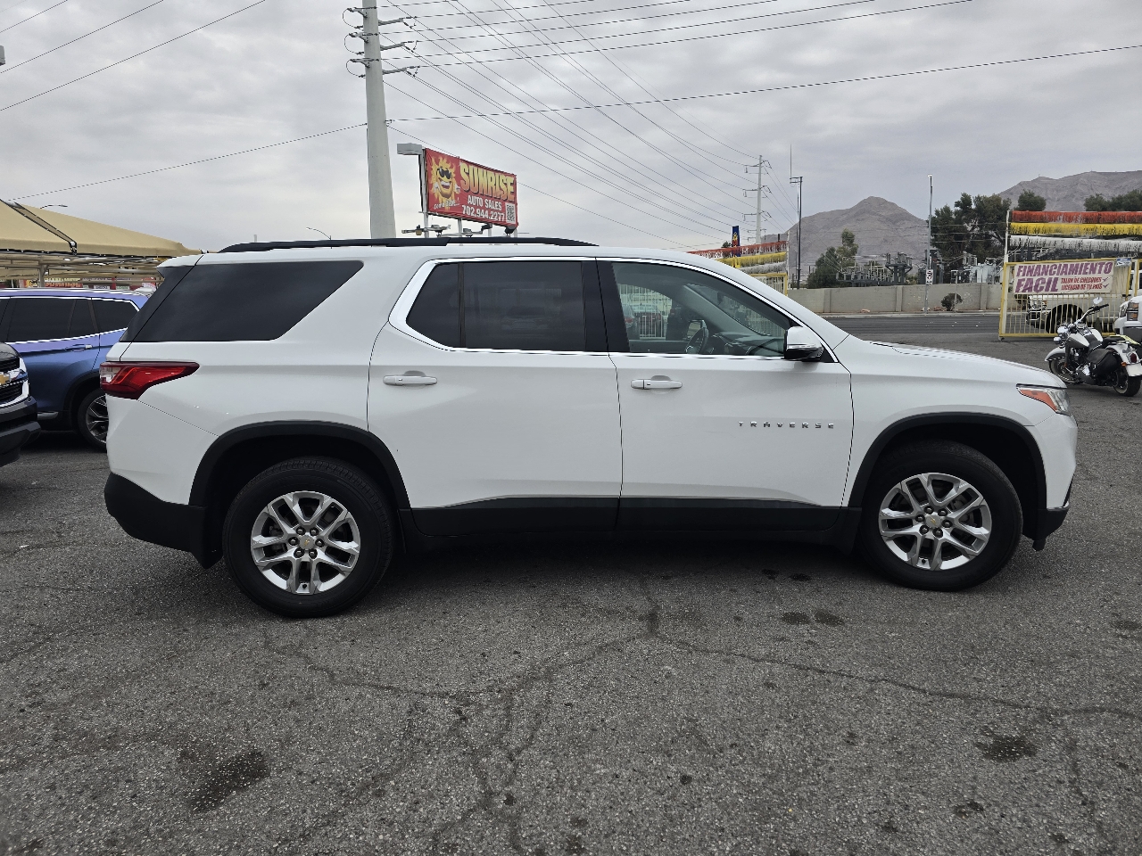 Chevrolet Traverse FWD 4dr LT Cloth w/1LT 2019