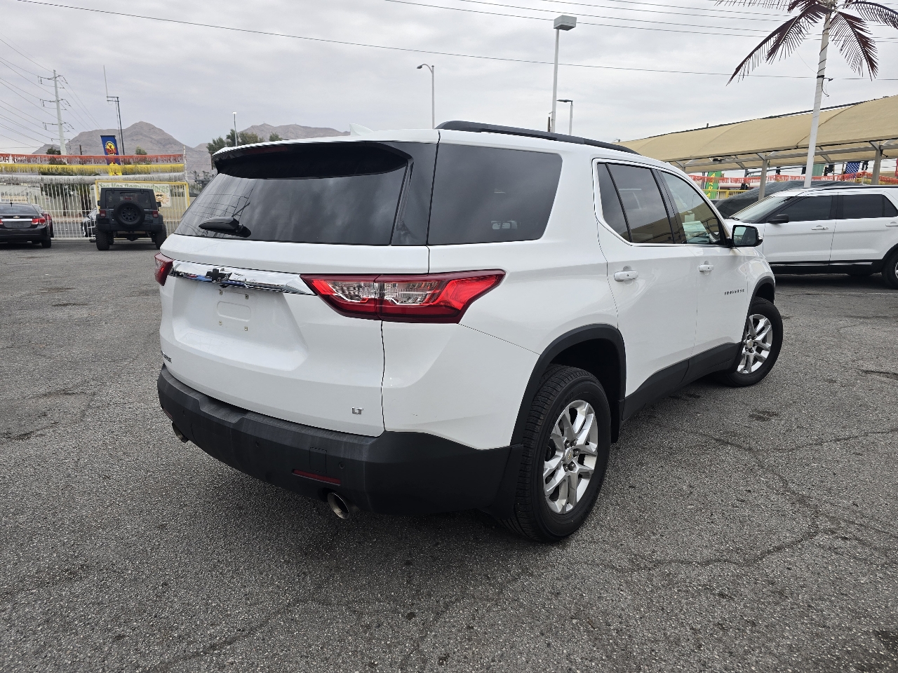 Chevrolet Traverse FWD 4dr LT Cloth w/1LT 2019