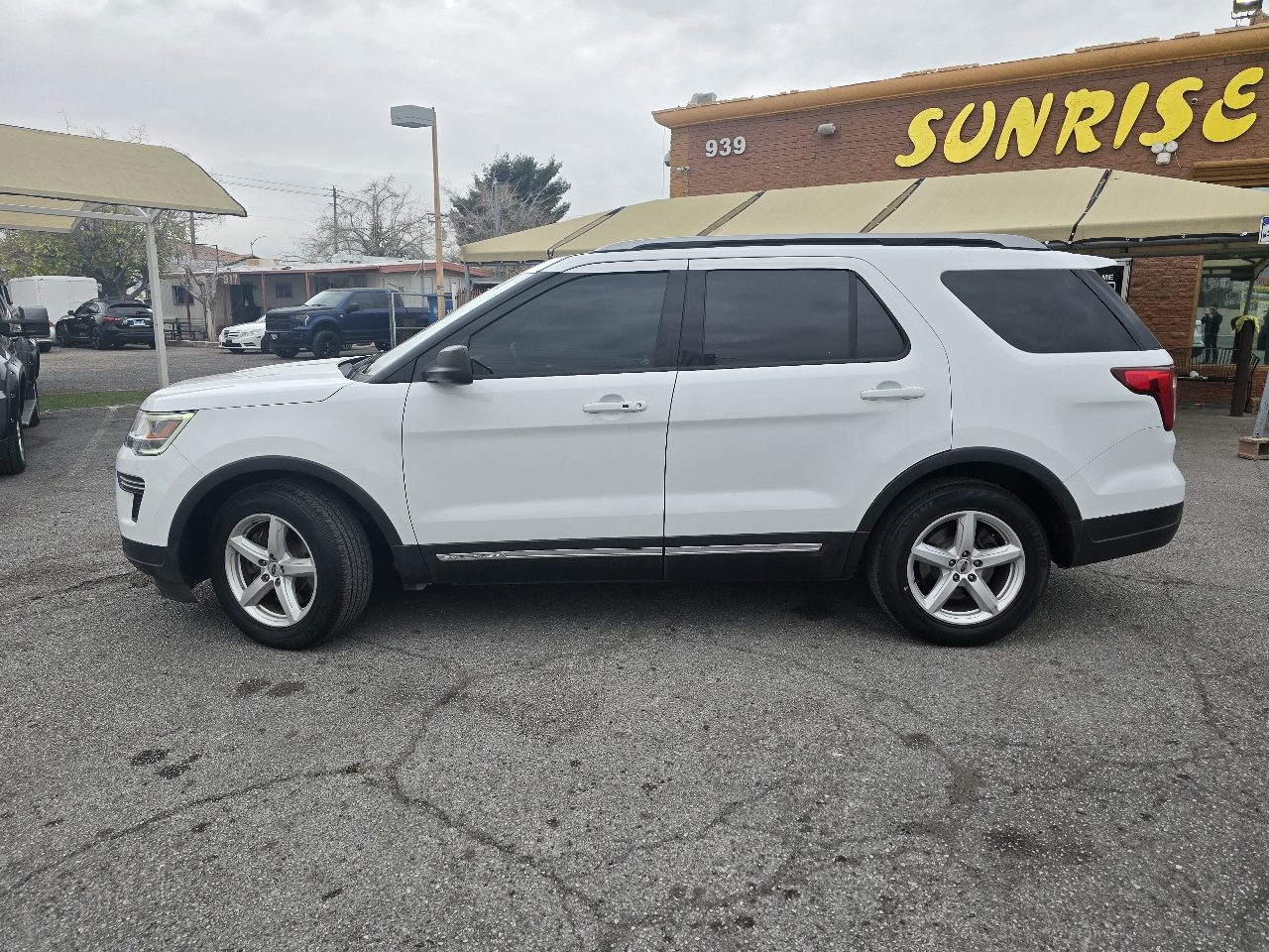 Ford Explorer XLT FWD 2018