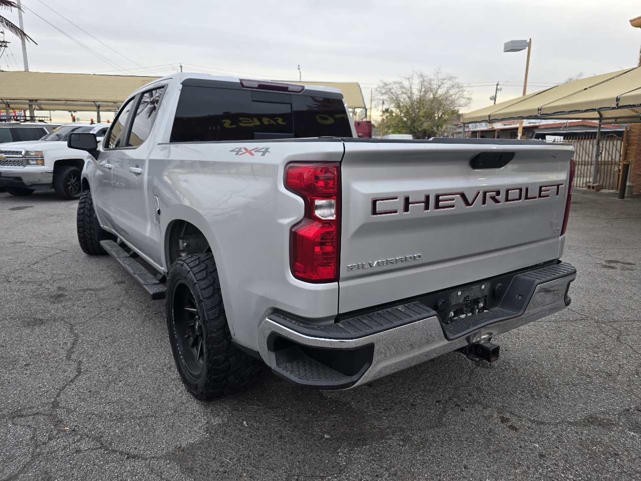 Chevrolet Silverado 1500 4WD Crew Cab 147" LT w/1LT 2021