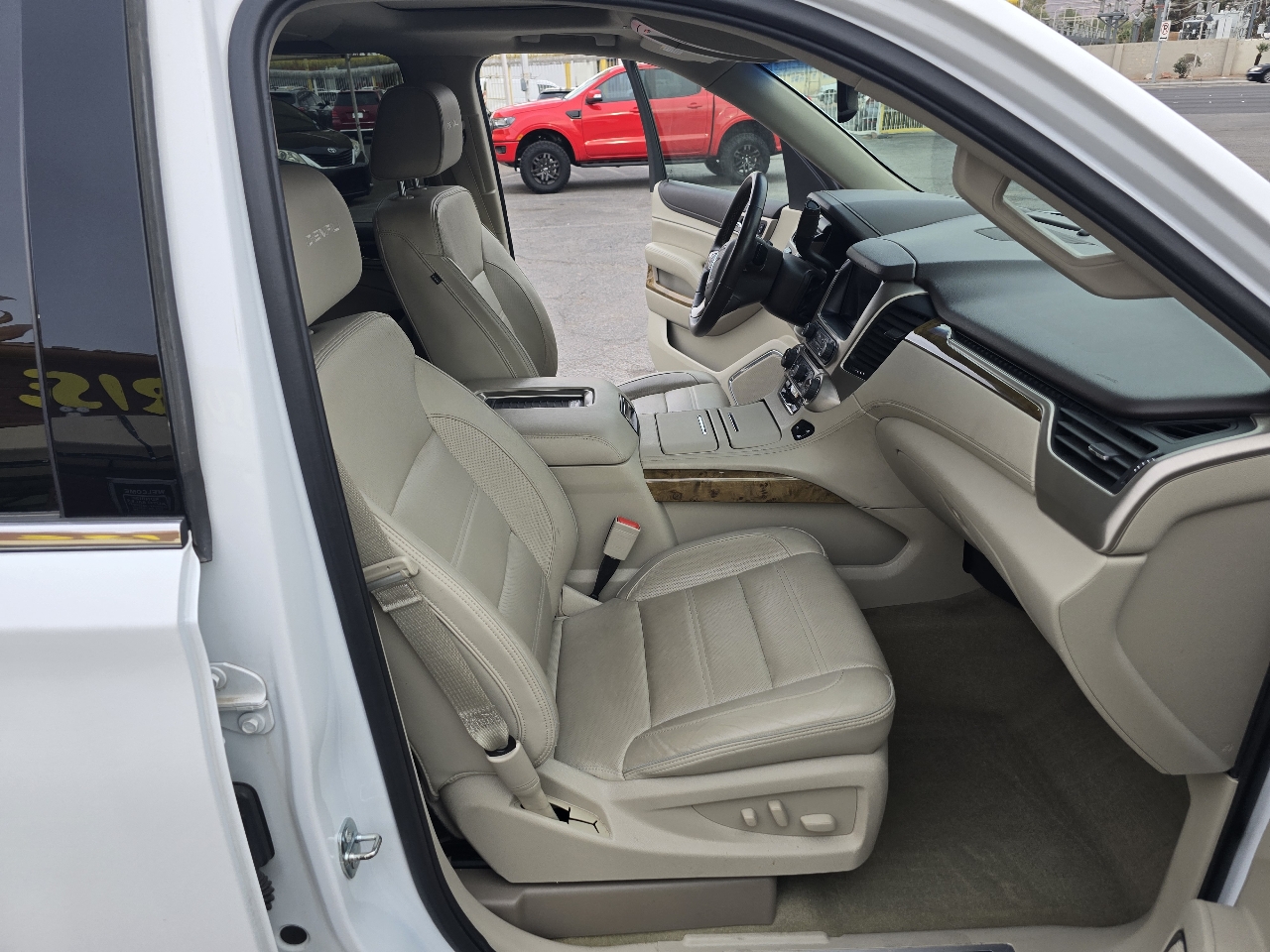 GMC Yukon XL 4WD 4dr Denali 2017