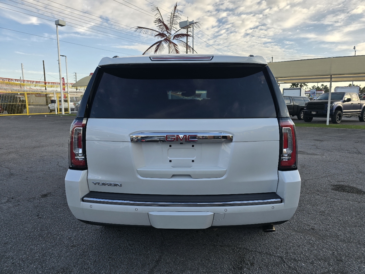 GMC Yukon 4WD 4dr Denali 2019