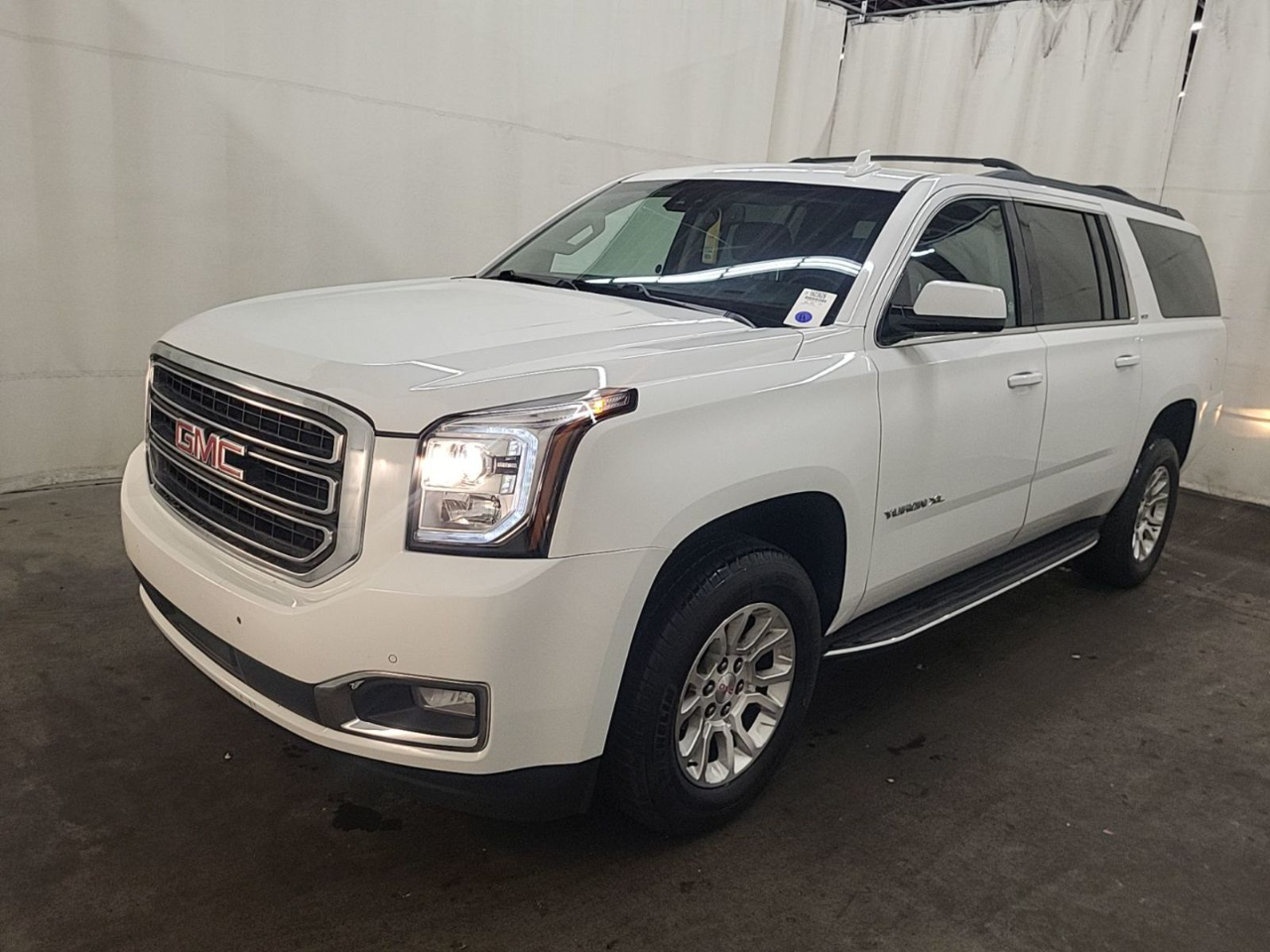 GMC Yukon XL 4WD 4dr SLT 2019