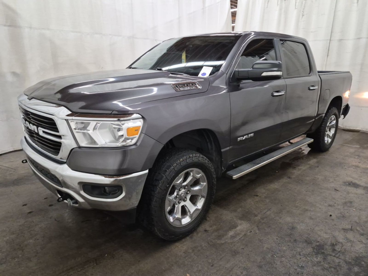 RAM 1500 Big Horn/Lone Star 4x4 Crew Cab 5'7" Box 2019