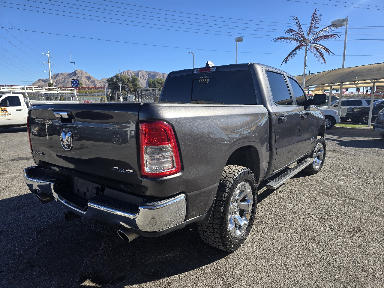 RAM 1500 Big Horn/Lone Star 4x4 Crew Cab 5'7" Box 2019