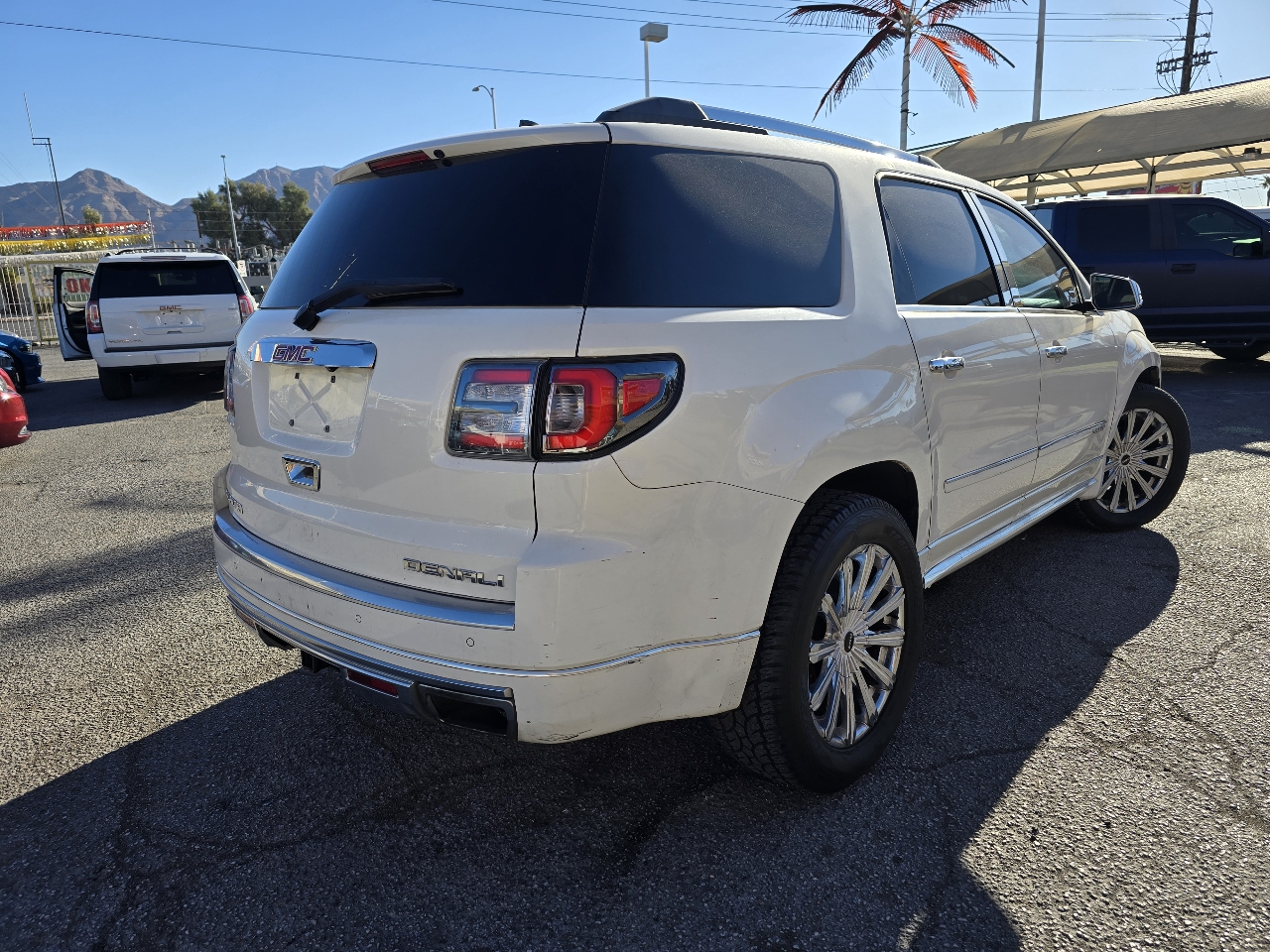 GMC Acadia FWD 4dr Denali 2014