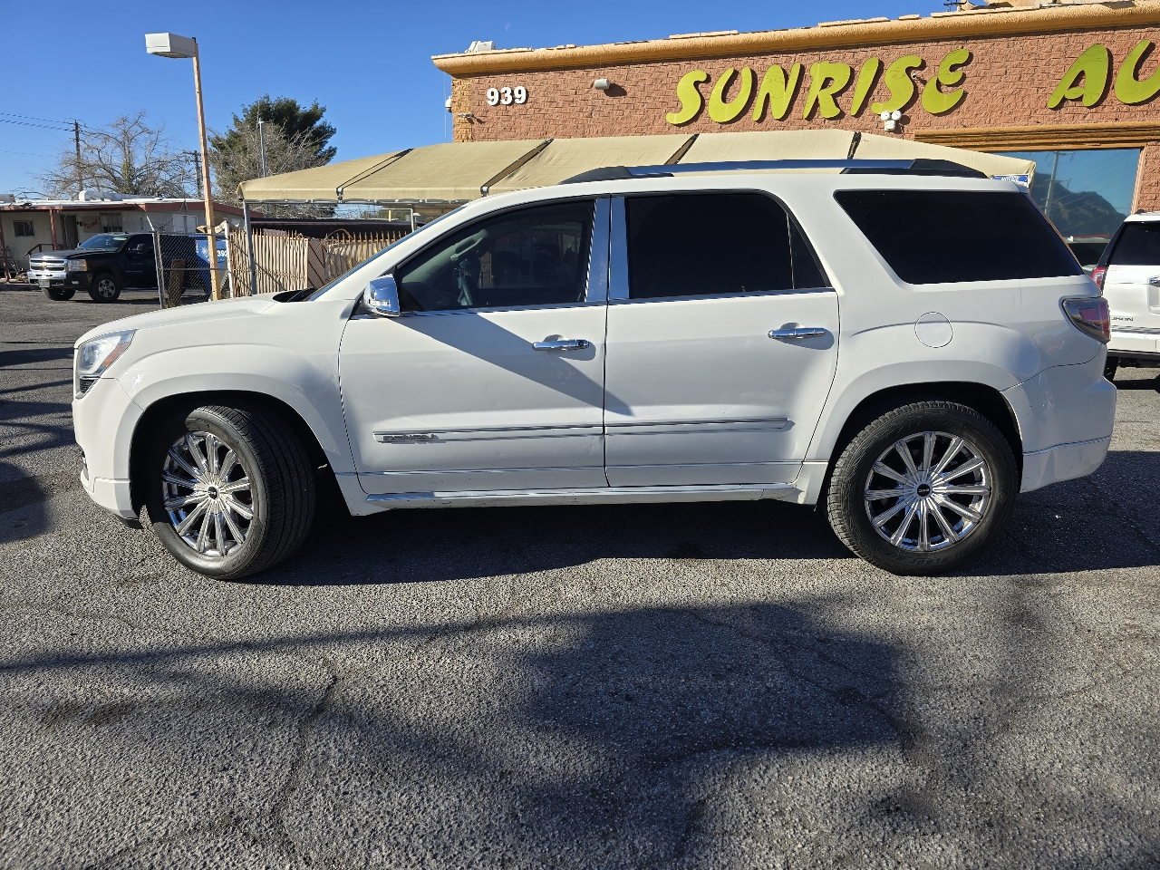 GMC Acadia FWD 4dr Denali 2014